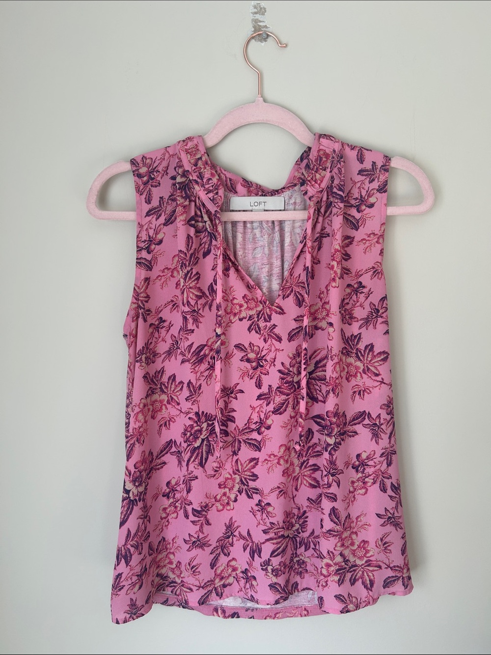 LOFT Pink Floral Sleeveless Blouse
